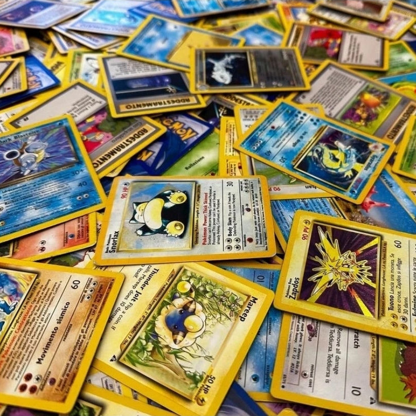 Pokémon Karten TCG Verkauf 250 Karten + 50 Glitzerkarten Deutsch Original